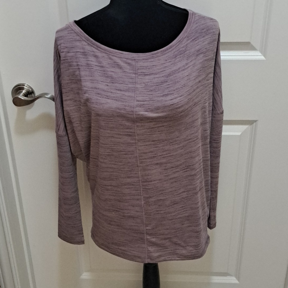 ATHLETA xs stretch top, like NEW!